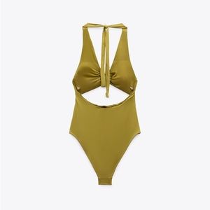 🆕 ZARA HALTER NECK SWIMSUIT WITH METAL PIECE | Olive green | 2910/203